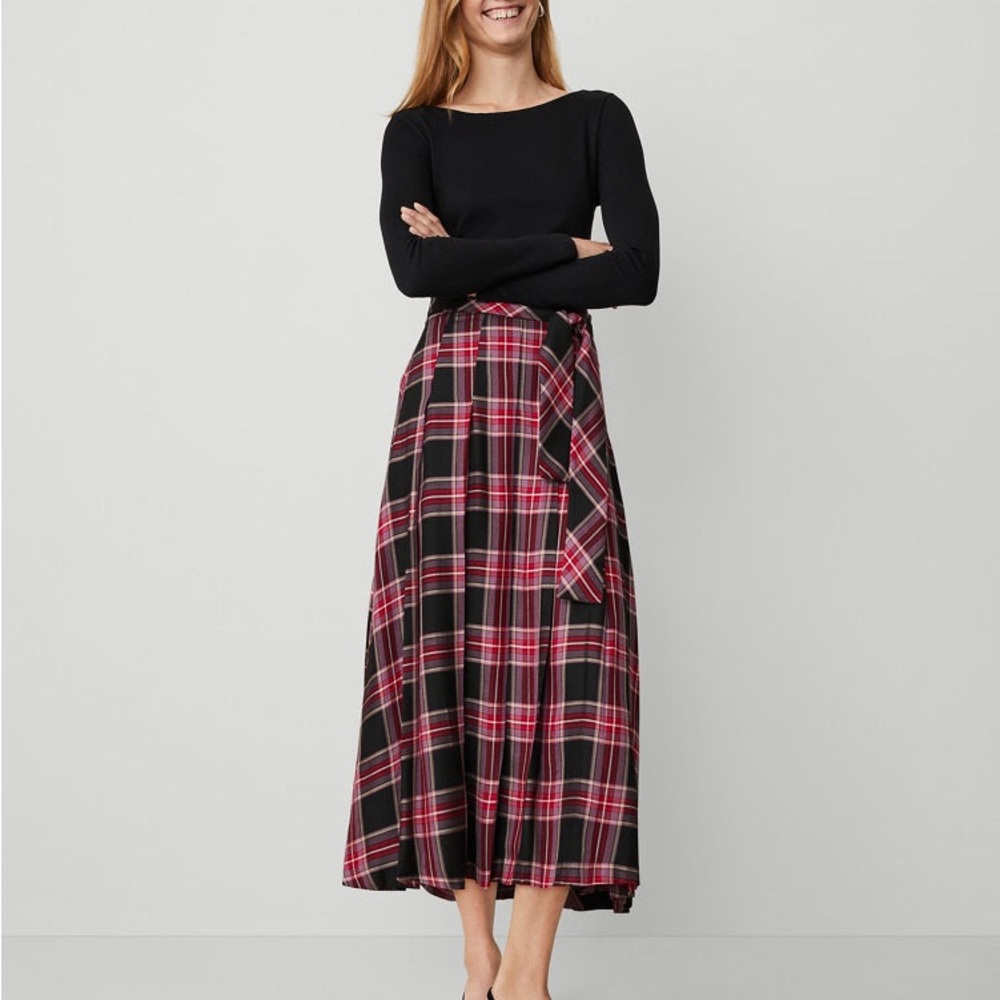 Ann Taylor Black and Pink Plaid A-Line Skirt